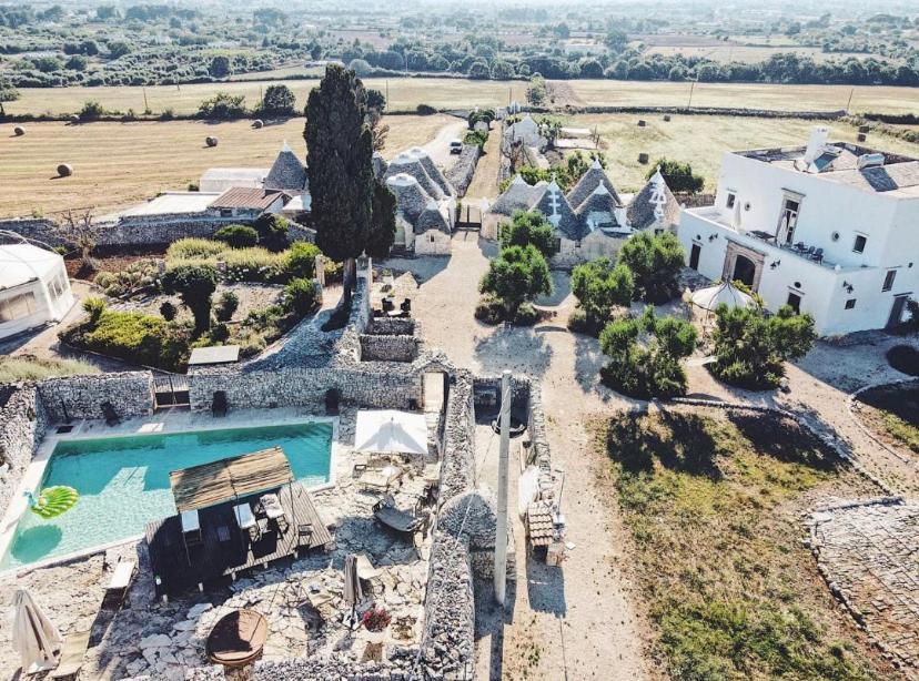 Masseria Pavone มาร์ตินาฟรังกา ภายนอก รูปภาพ